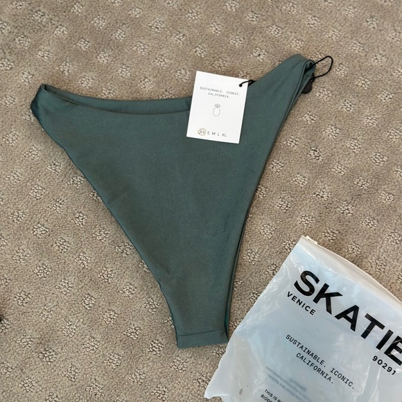 SKATIE swim Kelly Bottom in Sage XS - Picture 1 of 3